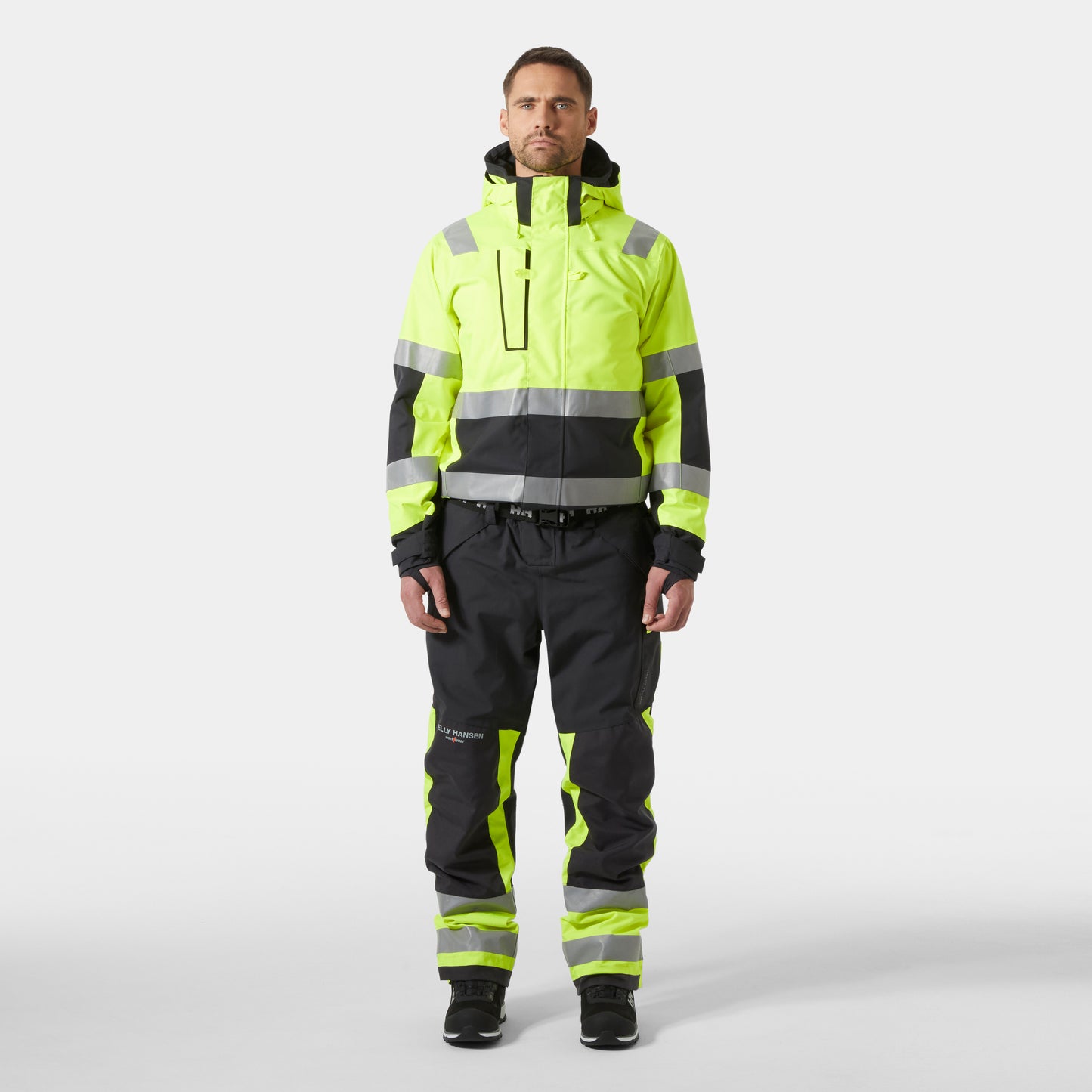 71695 ALNA 2.0 SHELL SUIT