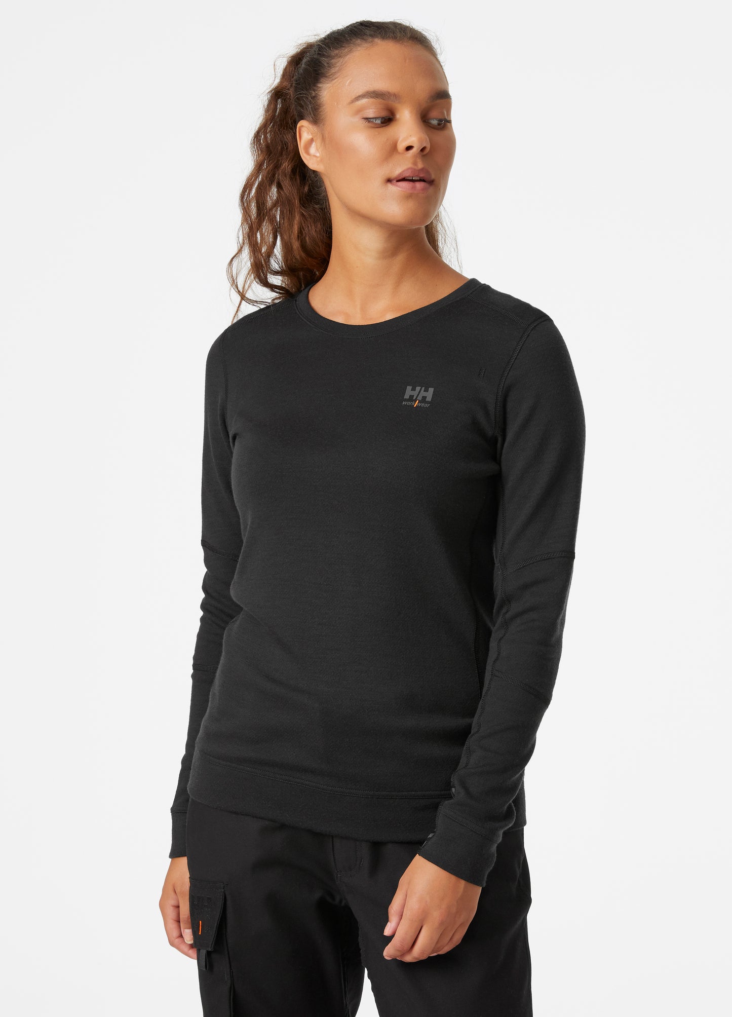 75209_990 Women's LIFA Base Layer Merino Crewneck